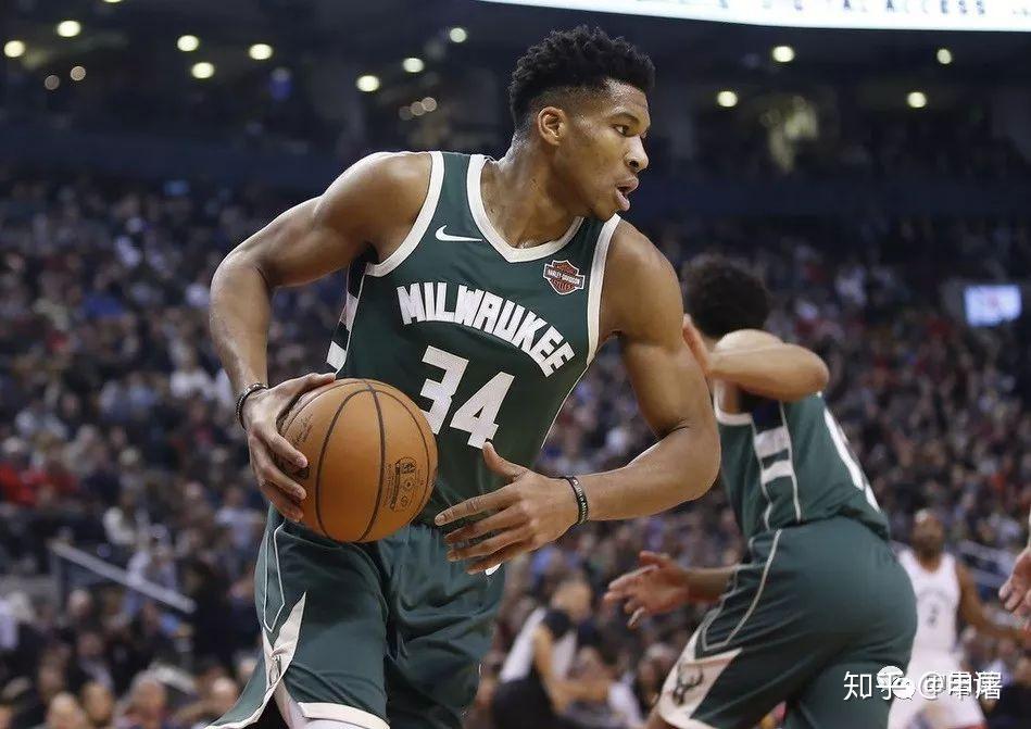 深圳队力克猛龙,戈贝尔带队取胜 深圳队力克猛龙,戈贝尔带队取胜