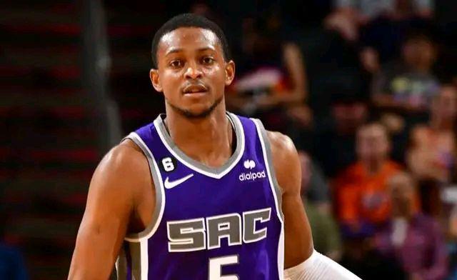 四川队绝杀广东队,福克斯统治全场 四川队绝杀广东队,福克斯统治全场