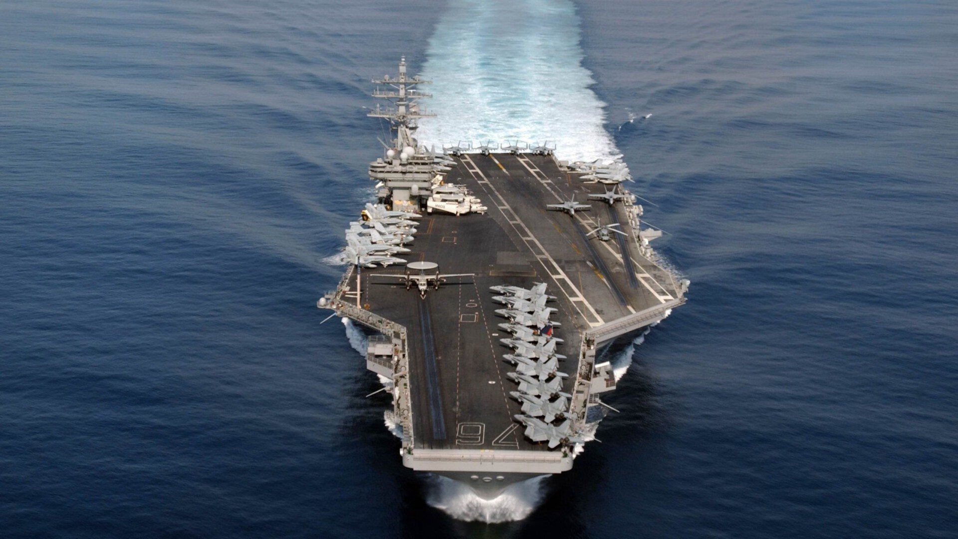 利刃出鞘，星河倒悬